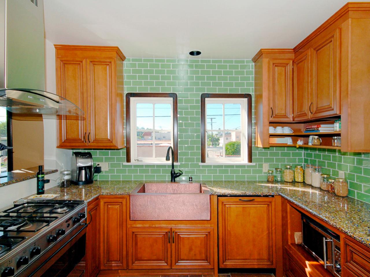 Picture of kitchen
