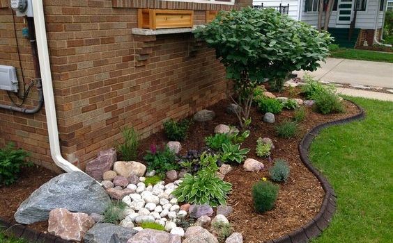 Picture of Beautiful Landscaping Ideas for Home Decoration