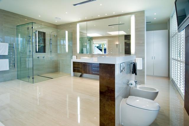 Picture of Efficient Bathroom Accessories for Improved Services 