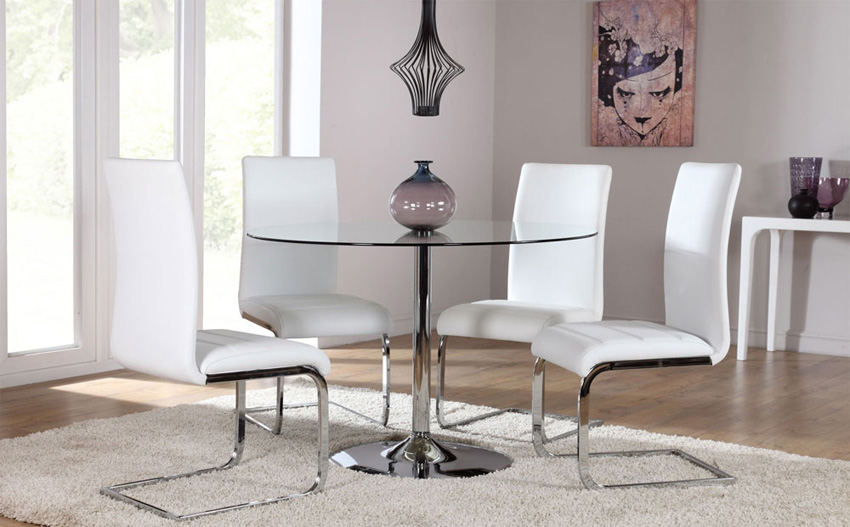 Picture of Fascinating Round Glass Tables for Deluxe Dining 