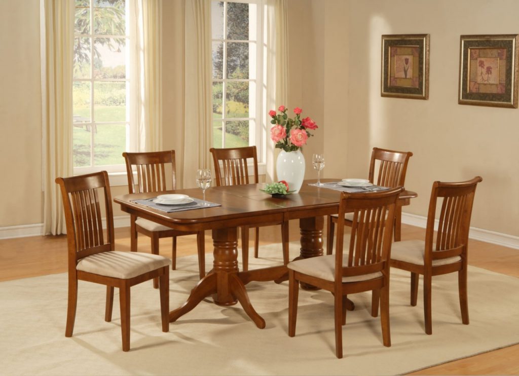 Picture of Distinctive Influences of Traditional Dining Room Concepts