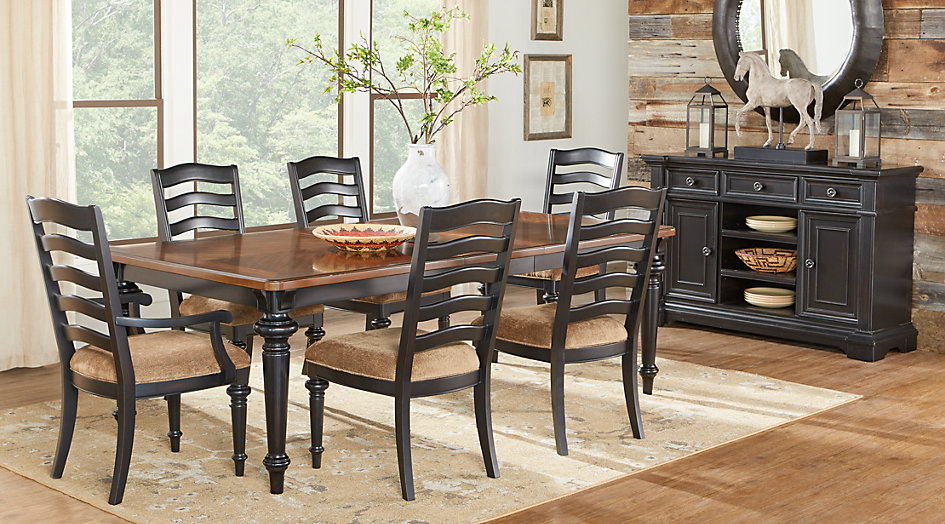 Picture of Distinctive Influences of Traditional Dining Room Concepts