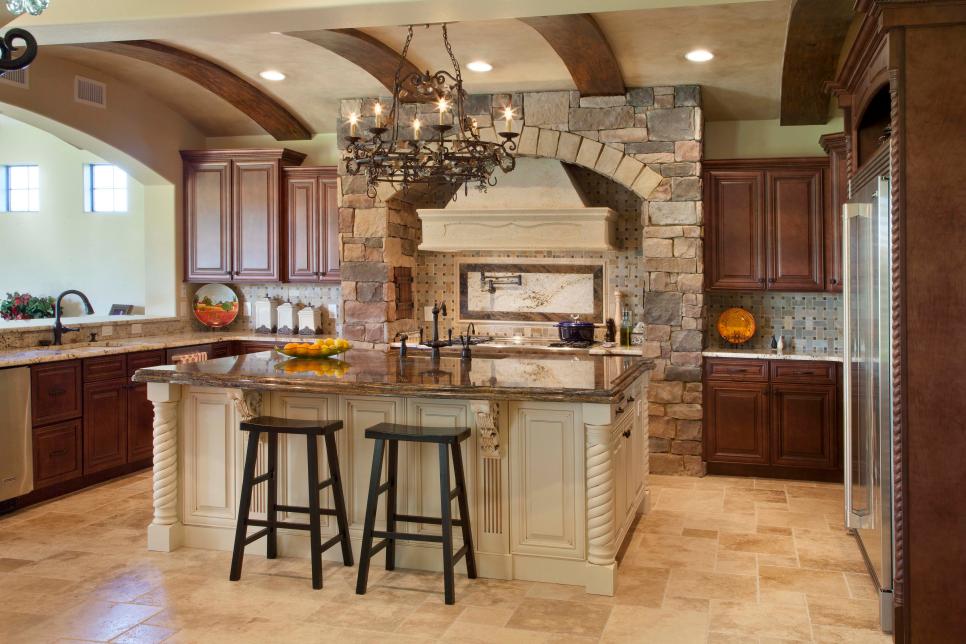 Picture of Multi-Functional Island Kitchen Designs