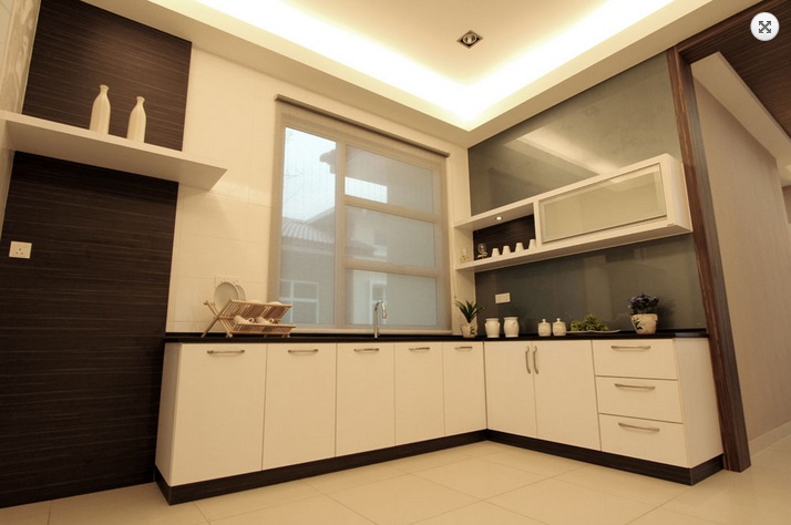Picture of Artistic Modern Bungalow House with Melodramatic Interior Design