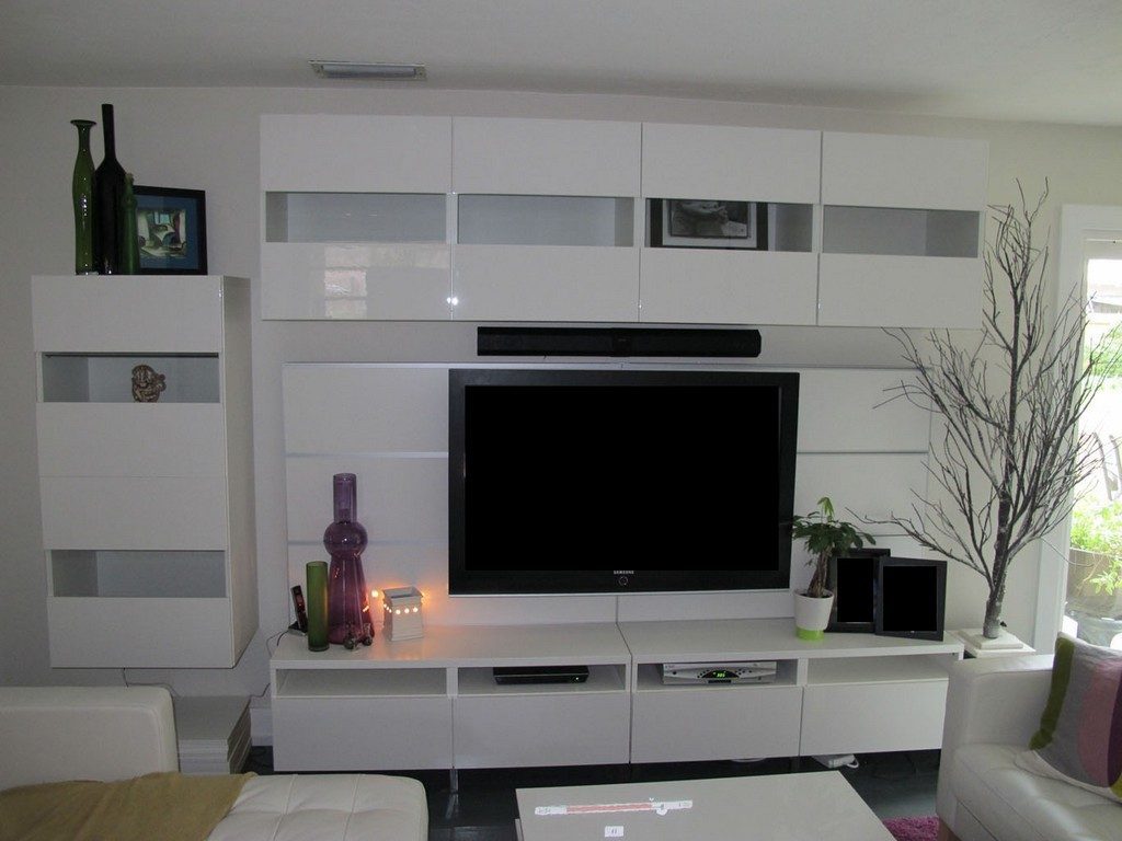 Picture of Simple Yet Excellent TV Wall Concepts