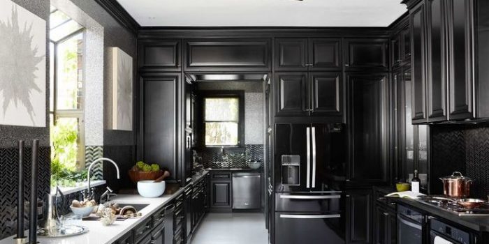 Picture of Magnetic Black Kitchen Cabinets