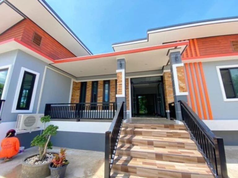 Picture of Elegant House Design with Geometrical Concepts