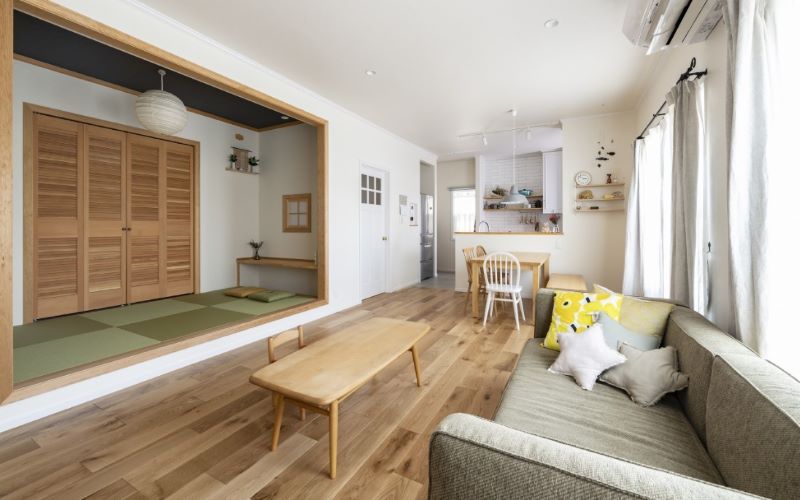 Picture of Lovely Modern House Design with Ingenious Interior Wooden Elements