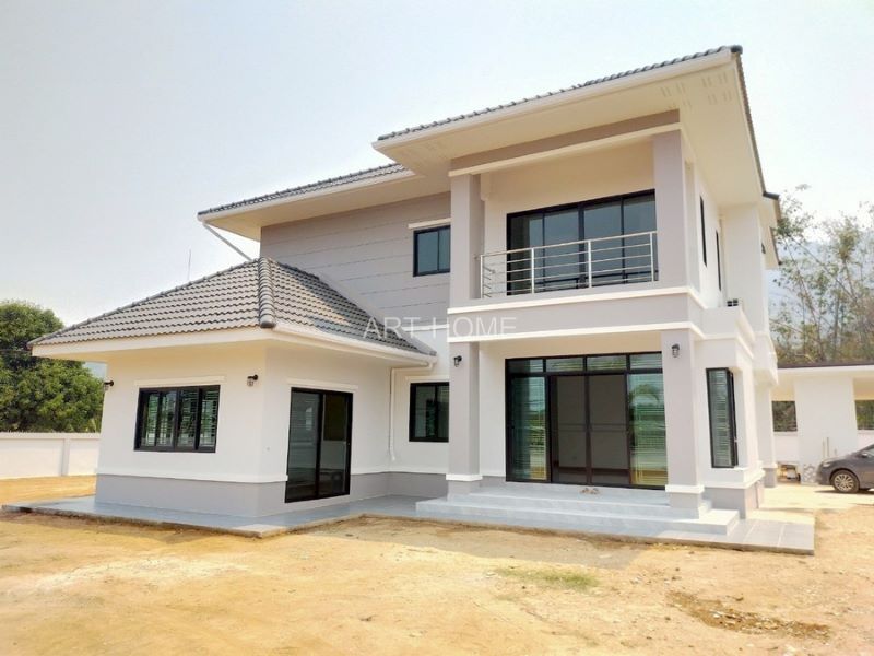 Picture of Two Storey Contemporary Home for a Large Family