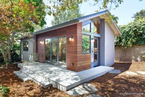 Picture of Minimalist Home Design in a Garden Lot